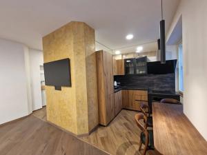 Prodej bytu 2+kk, Praha - Malá Strana, Hellichova, 58 m2