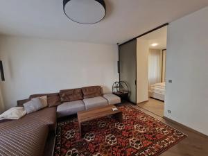Prodej bytu 2+kk, Praha - Malá Strana, Hellichova, 58 m2