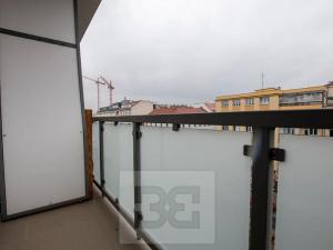 Pronájem bytu 2+1, Praha - Libeň, Sokolovská, 67 m2