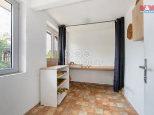 Pronájem obchodního prostoru, Praha - Zbraslav, 86 m2