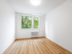 Prodej bytu 3+kk, Praha - Kobylisy, Mirovická, 74 m2