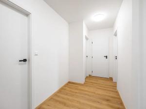 Prodej bytu 3+kk, Praha - Kobylisy, Mirovická, 74 m2
