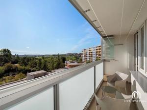 Prodej bytu 3+1, Praha - Stodůlky, Husníkova, 71 m2
