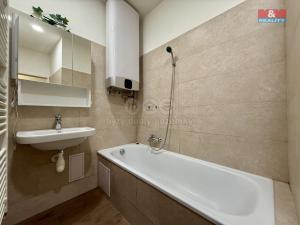 Pronájem bytu 2+1, Náchod, Kamenice, 61 m2