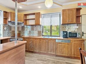 Prodej rodinného domu, Frýdlant - Větrov, Na Hágu, 140 m2
