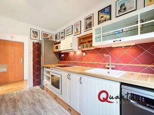 Prodej bytu 3+1, Úvaly, Nerudova, 75 m2