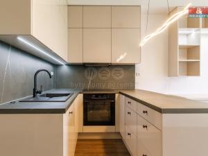 Prodej bytu 1+kk, Praha - Hostivař, Švehlova, 31 m2