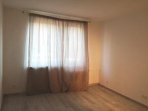 Pronájem bytu 1+kk, Karlovy Vary, Lidická, 22 m2