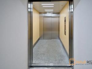 Pronájem kanceláře, Vrchlabí, Horská, 206 m2