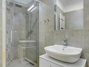 Pronájem bytu 1+kk, Praha, Myslíkova, 38 m2