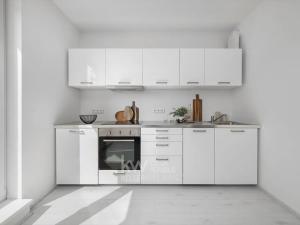Prodej bytu 1+kk, Praha - Horní Měcholupy, Padovská, 35 m2