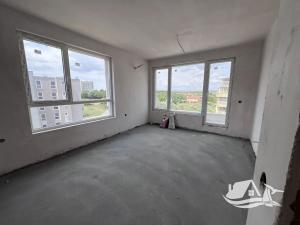 Prodej bytu 3+kk, Pomorie, Bulharsko, 81 m2