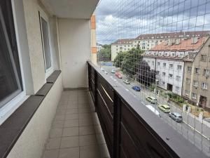 Pronájem bytu 2+kk, Praha - Strašnice, Gutova, 45 m2