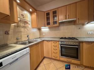 Prodej rodinného domu, Praha - Koloděje, V lipách, 140 m2