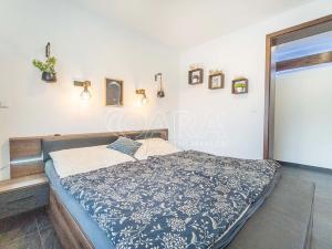 Prodej rodinného domu, Rožmitál pod Třemšínem, 180 m2