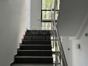 Pronájem kanceláře, Třinec - Lyžbice, nám. Svobody, 61 m2