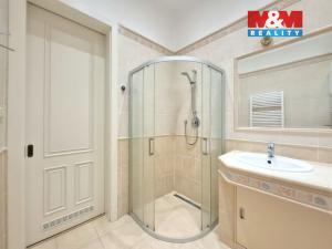 Pronájem bytu 4+1, Karlovy Vary, Varšavská, 105 m2