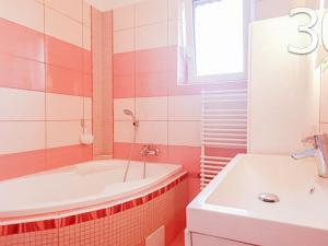 Prodej rodinného domu, Zašová, 220 m2