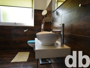 Prodej vícegeneračního domu, Otovice, Na Louce, 280 m2