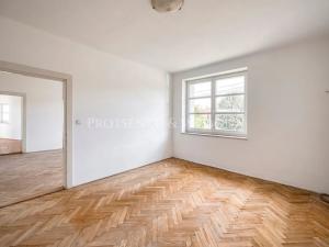 Prodej vily, Křižanov, Benešovo náměstí, 530 m2
