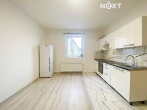 Pronájem kanceláře, Praha - Uhříněves, Přátelství, 56 m2