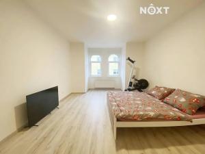 Pronájem kanceláře, Praha - Uhříněves, Přátelství, 56 m2