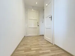 Pronájem bytu 1+kk, Praha - Libeň, Sokolovská, 29 m2