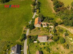 Prodej vily, Blatce, 1947 m2