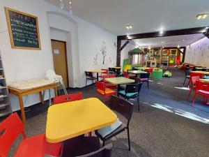 Prodej obchodního prostoru, Svitavy, náměstí Míru, 2074 m2