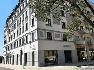 Pronájem garážového stání, Brno, Opuštěná, 13 m2