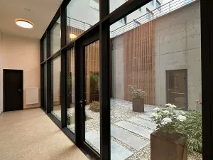 Pronájem garážového stání, Brno, Opuštěná, 13 m2
