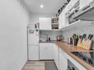 Prodej bytu 2+1, Hradec Králové, třída Edvarda Beneše, 47 m2