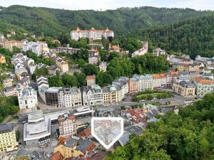 Prodej vily, Karlovy Vary, Pod Jelením skokem, 240 m2
