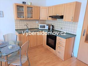 Pronájem bytu 1+kk, Hradec Králové, Labská louka, 40 m2