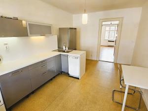 Pronájem bytu 3+1, Praha - Nové Město, Žitná, 95 m2