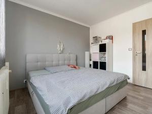 Prodej bytu 3+1, Hustopeče, Větrná, 74 m2