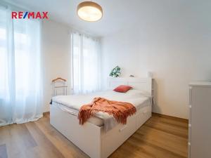 Prodej bytu 2+1, Praha - Karlín, Pernerova, 62 m2