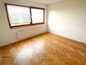 Prodej bytu 4+kk, Praha - Vokovice, Tibetská, 179 m2