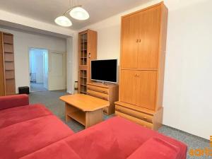 Pronájem bytu 2+1, Ústí nad Labem, Školní, 55 m2