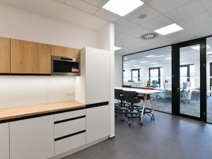 Pronájem kanceláře, Praha - Nusle, 5. května, 850 m2