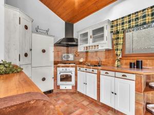 Pronájem rodinného domu, Pardubice, 85 m2