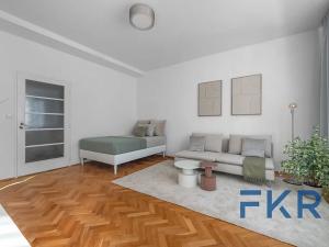Prodej bytu 1+1, Praha - Dejvice, Koulova, 53 m2