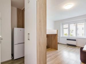 Pronájem bytu 1+kk, Praha - Michle, Počátecká, 29 m2