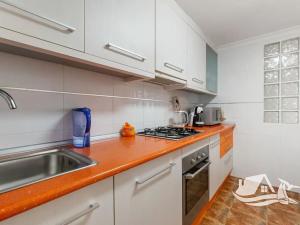 Prodej bytu 4+kk, Torrevieja, Španělsko, 64 m2