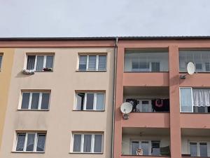 Prodej bytu 3+1, Ostrov, Severní, 69 m2