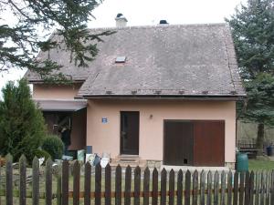 Dražba chaty, Lovečkovice, 139 m2