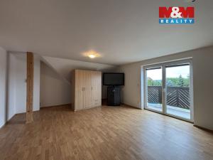 Pronájem rodinného domu, Dynín, 200 m2