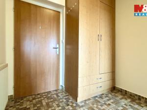 Pronájem bytu 2+kk, Praha - Dubeč, Winklerova, 43 m2