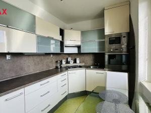 Pronájem bytu 2+1, Ostrava - Poruba, Maďarská, 54 m2