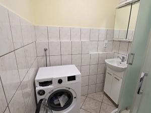 Prodej bytu 3+1, Horšovský Týn, Vančurova, 66 m2